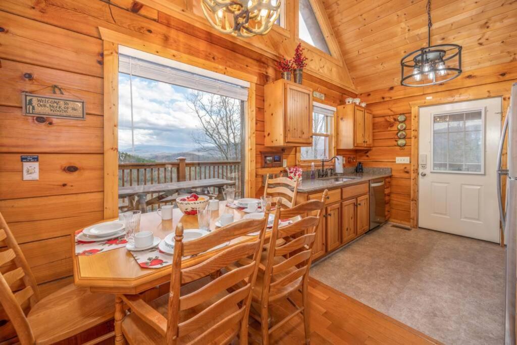 Over The Mountain - Smoky Mountain View Cabin Sevierville Zewnętrze zdjęcie